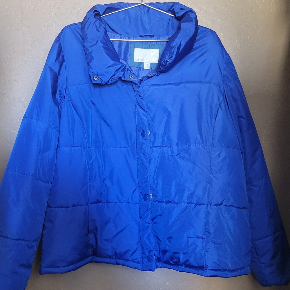 Old Navy Women's Royal Blue Puffer Jacket with Pockets